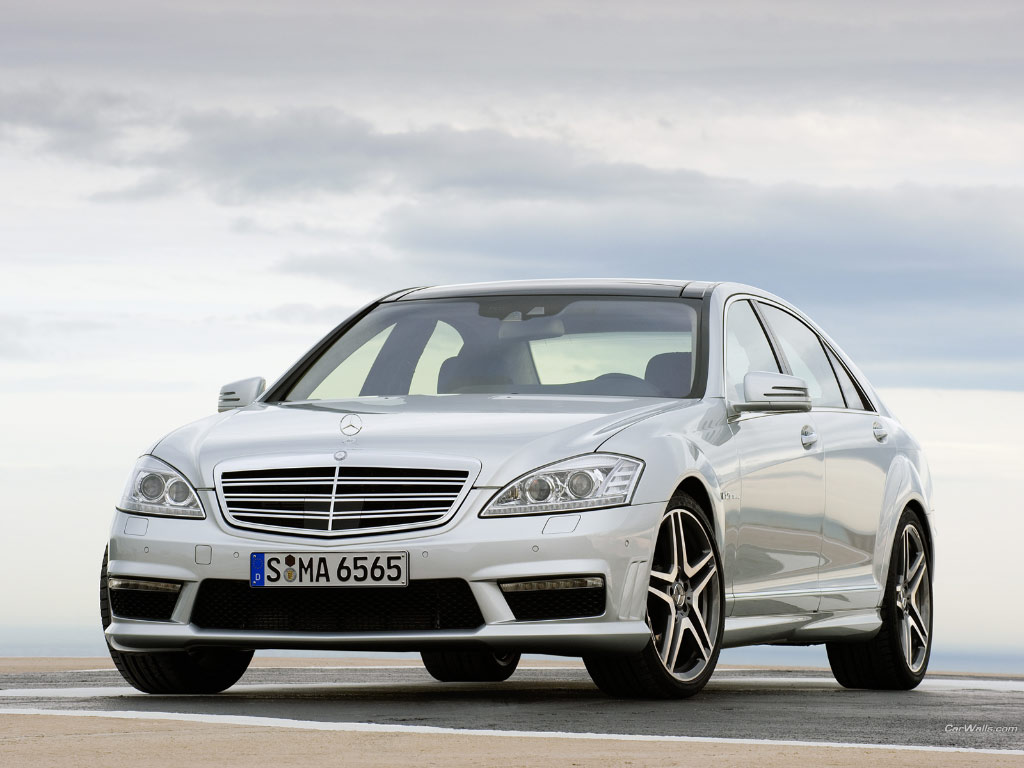 Mercedes-Benz S65 AMG - ウインドウを閉じる